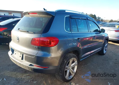 2016 Volkswagen Tiguan R-Line from USA, damaged, VIN WVGAV7AX0GW043492